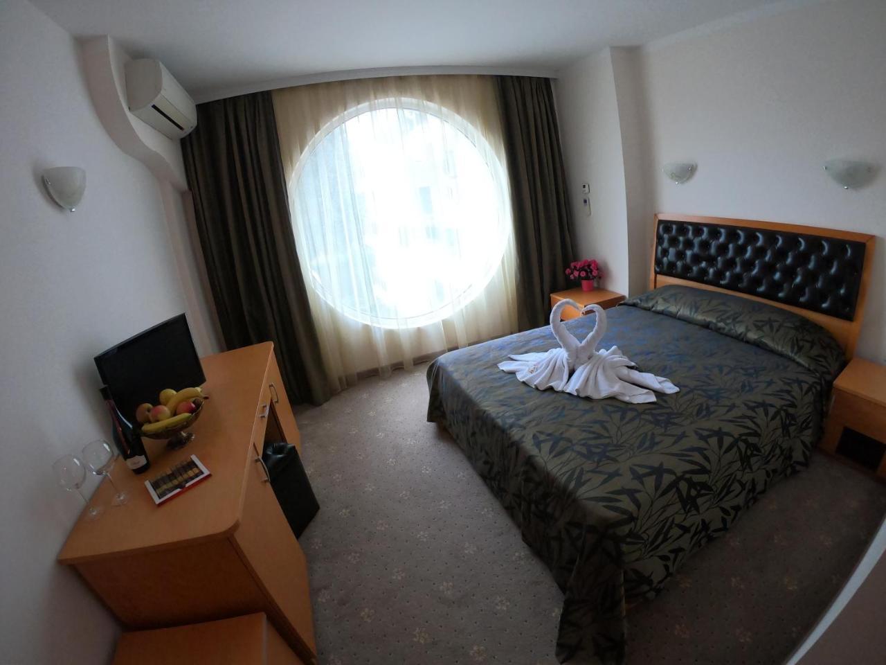 Hotel Incognito Pomorie Exterior foto