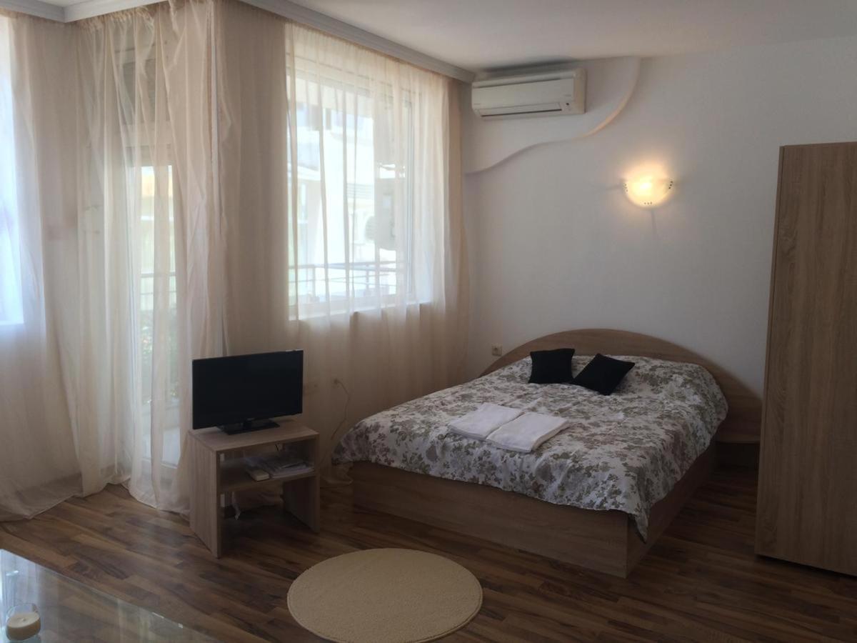 Hotel Incognito Pomorie Exterior foto